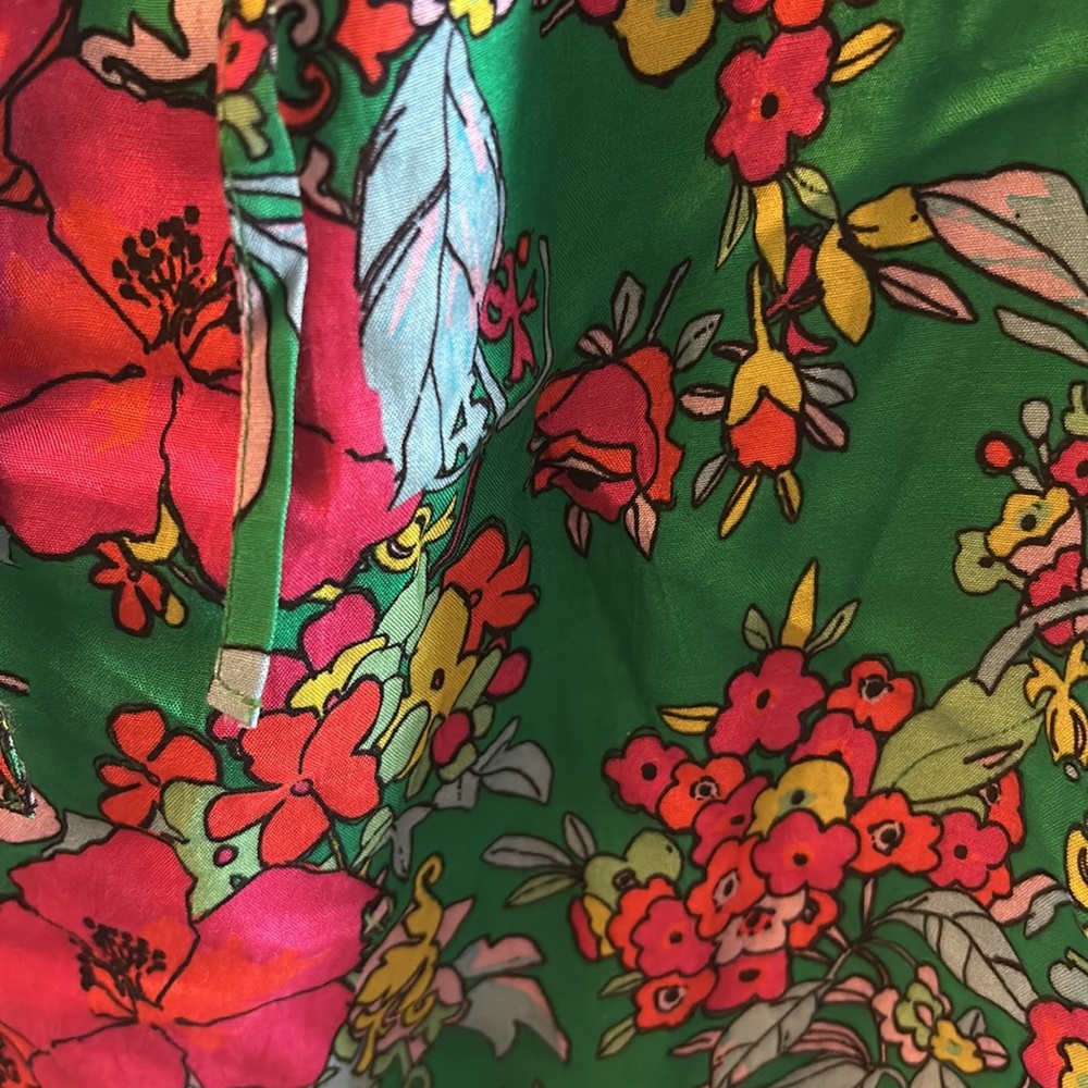 Roller Rabbit floral top - Picture 5 of 7